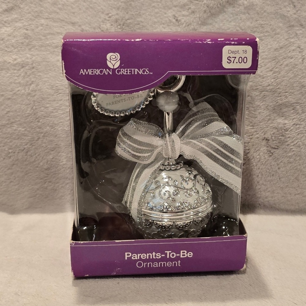 American Greetings Parents-To-Be Ornament Silver Ball Bow Baby Shower‎ Gift Box